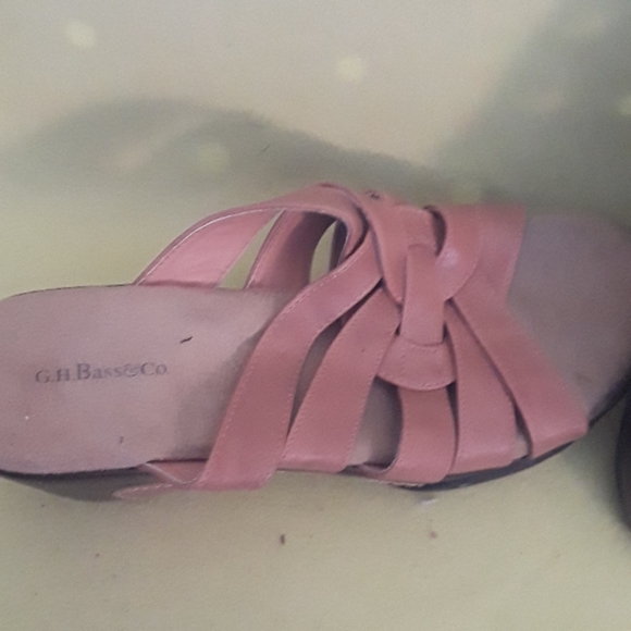 Shoes - Picture 5 of 5